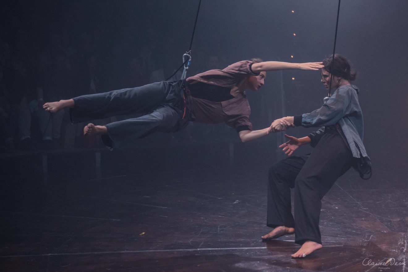 Stage de danse en suspension Micadanses